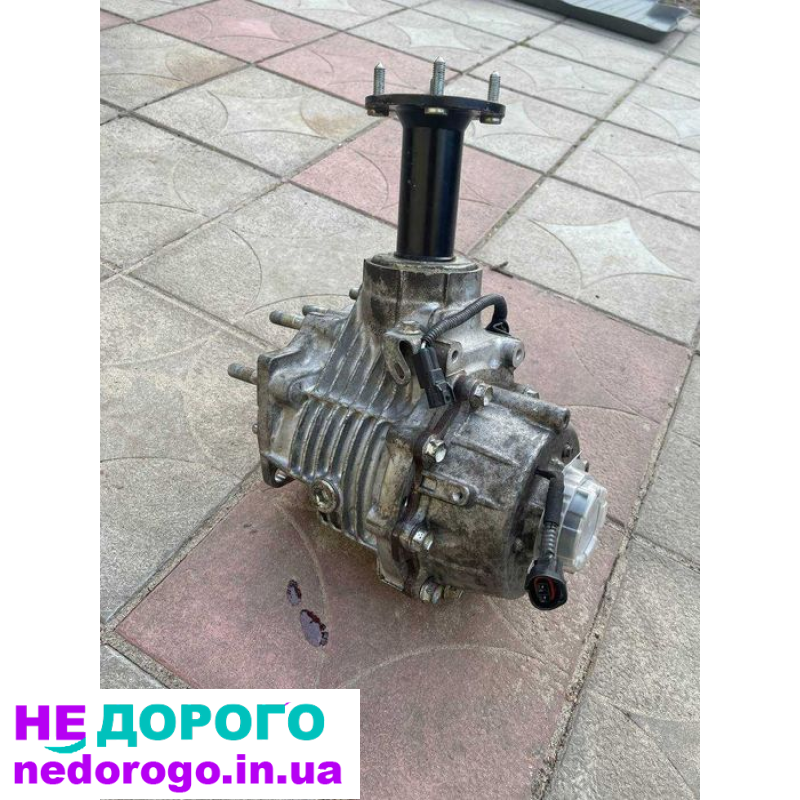 Роздавальна коробка. Раздатка (редуктор) Toyota RAV4 2019 36100-42173
