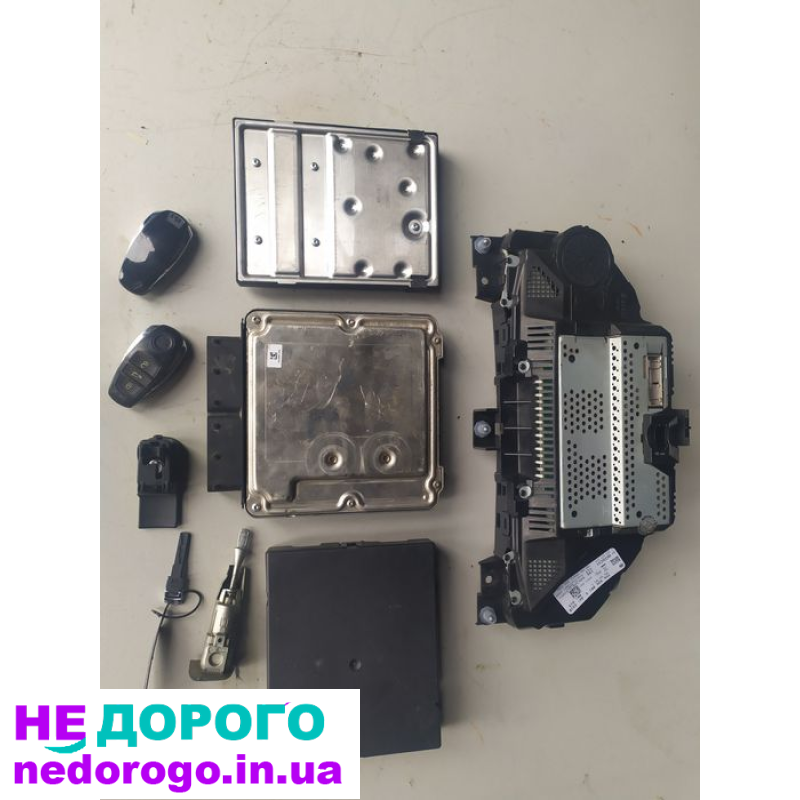 Щиток .Блок Комфорту Чіп Ключ VAG Volkswagen Touareg VW 2010-18р 3.0д.