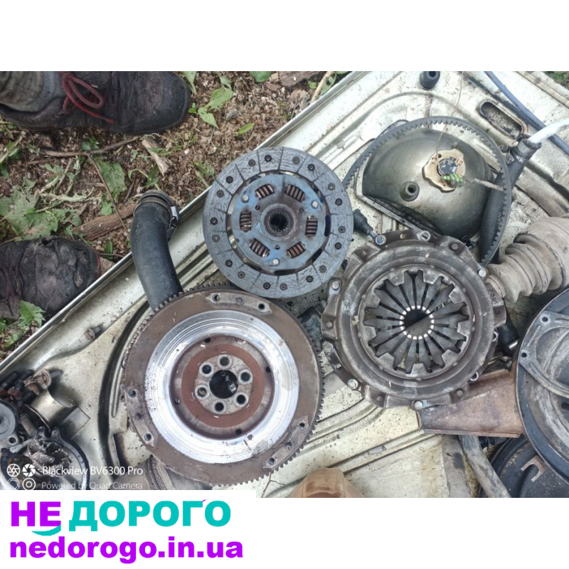 Двигун Славута 1.2, 2008, 1.2 л, бензин. Головка блоку циліндрів, колінвал, поршні, масляний насос, турбіна, радіатор, водяний насос, генератор, стартер, форсунки, турбокомпресор, трубки, клапан, фільтр, свічки, ремінь ГРМ, насос води, розподільник, катуш