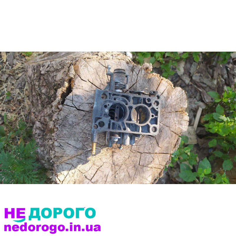Двигун Солекс 2108, 1987, 1.3 л, бензин. Головка блоку циліндрів, картер, поршні, колінвал, карбюратор, радіатор, генератор, стартер, масляний насос, ремінь ГРМ, фільтр повітря, термостат, трубки охолодження.
