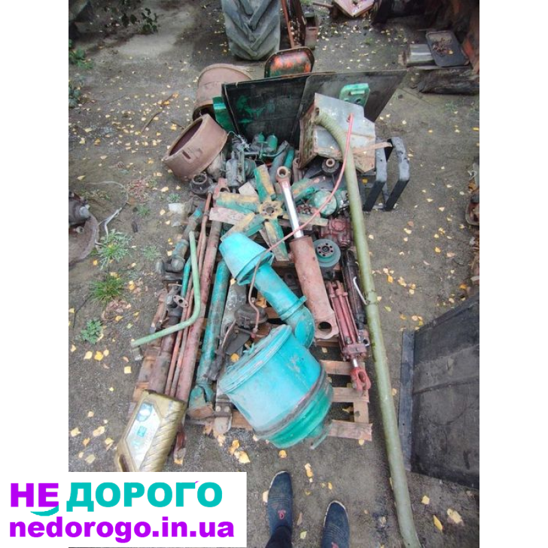 Т-150 обшивка мотора. Т-150 морда. Т-150 передок щитки