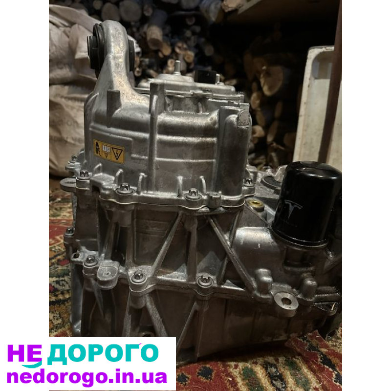 Двигун Tesla Model Y 2021 M3 1120960, малий об'єм, пробіг маленький, бензин.