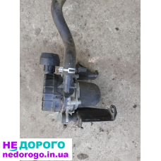 Насос воздушний для Toyota Lexus, модель 2015, об'єм двигуна 2.5 л, бензин.