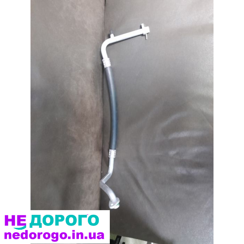 Трубка кондиціонера 924549462R Renault Master 3 2.3 2018 2.3 дизель.