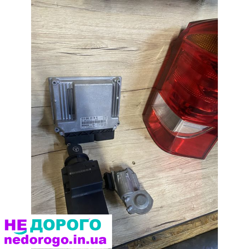 Замок Vito 639, ЕБУ Viano 115, защелка, ключ, мех, укр, агрегат, модель, рік, об'єм, паливо: Замок, Vito 639, 115, 2008, 2.2 л, дизель.