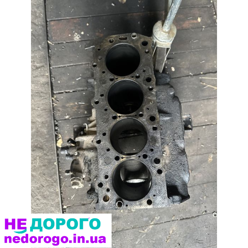 Блок двигуна Mitsubishi Pajero,H200 2.5 TD 4D56 1992-2005р.