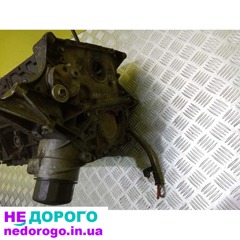 Блок двигуна Mercedes Sprinter W903, 4 циліндри, 2002 рік, 2.2 л, дизель.