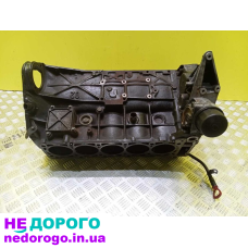 Блок двигуна Mercedes Sprinter W903, 4 циліндри, 2002 рік, 2.2 л, дизель.