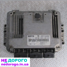 Блок керування двигуном Renault Trafic Opel Vivaro. 1.6 л дизель. 2015 рік випуску. Оригінальний. В хорошому стані.