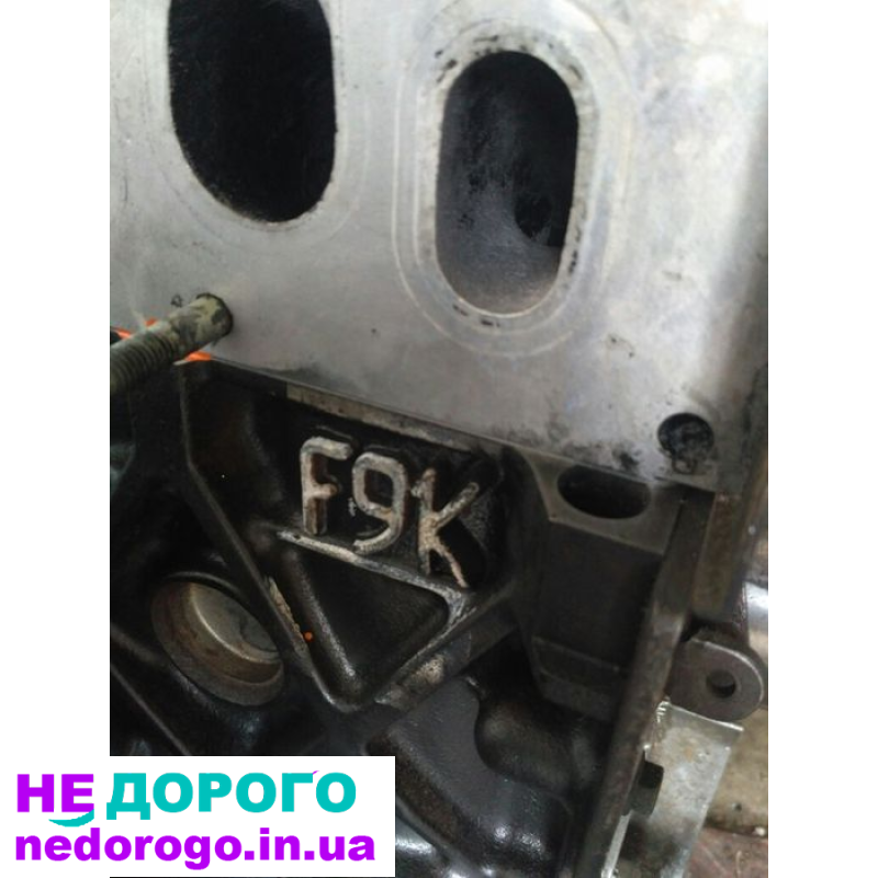Двигун 1.9dci100 для Renault Trafic/Opel Vivaro/Nissan Primastar, 2001 рік, дизель, об'єм 1.9 л.