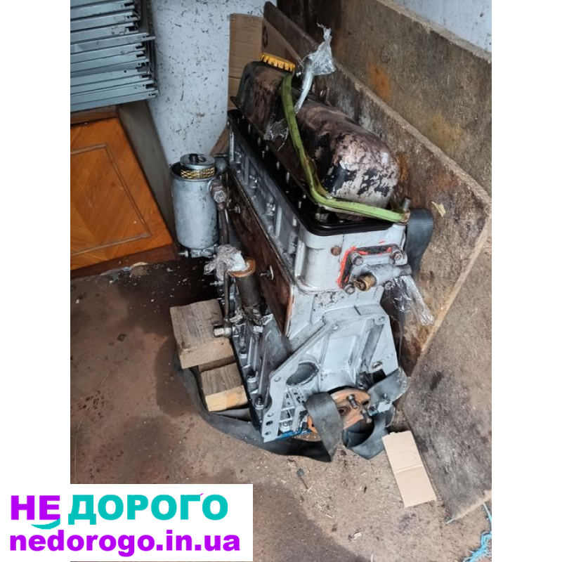 Двигун ГАЗ-402, модель 402, випущений в Україні, 2.7 л, бензин.