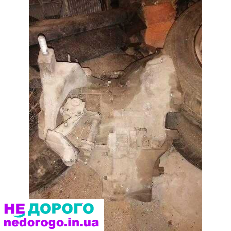 Ford Focus, 2015, 1.6 л, бензин; Volvo XC90, 2018, 2.0 л, дизель; Mazda 3, 2017, 2.0 л, бензин; Jaguar F-Pace, 2016, 3.0 л, бензин.