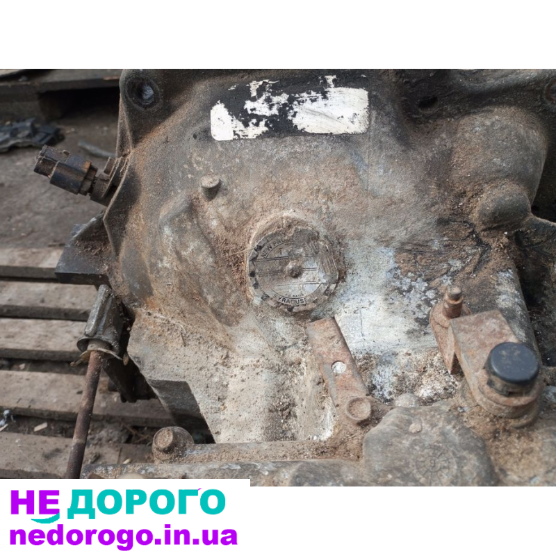 КПП Chrysler Voyager Dodge Ram Van 2.5 TD, ручна, 1994 рік, дизель, 5 передач.