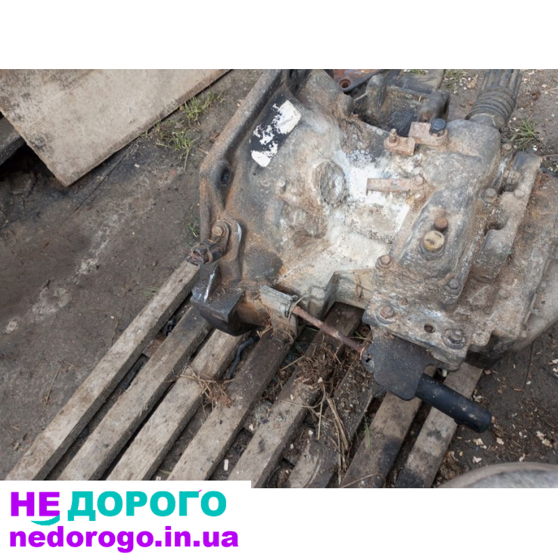 КПП Chrysler Voyager Dodge Ram Van 2.5 TD, ручна, 1994 рік, дизель, 5 передач.