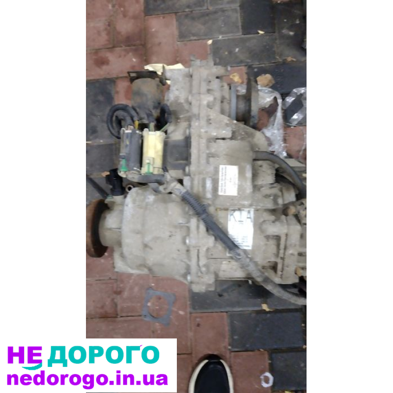 Роздаточна коробка 47300-4С211 для Kia Sorrento 1, 2007 рік, 2.5 л дизель.
