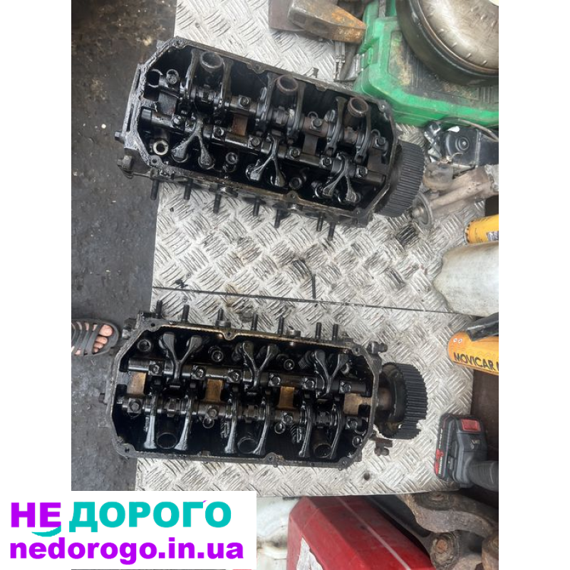 Головка двигуна Mitsubishi 6G72 SOHC 24V 3.0 V6, 1990 рік, бензиновий, українською.