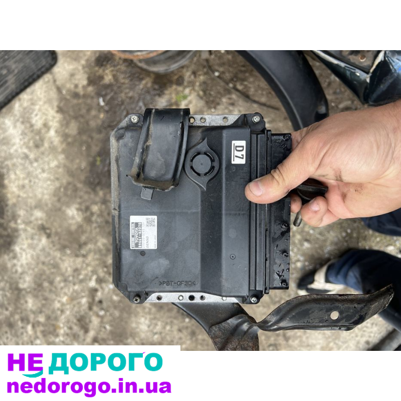 Блок керування двигуном Toyota 8966142D60 для RAV4 2008, 2.4 л, бензин.