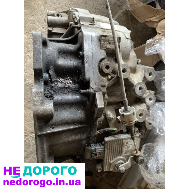 Автоматична коробка передач АФ40 для Opel, випущена в Україні, обладнана двигуном з об'ємом палива.