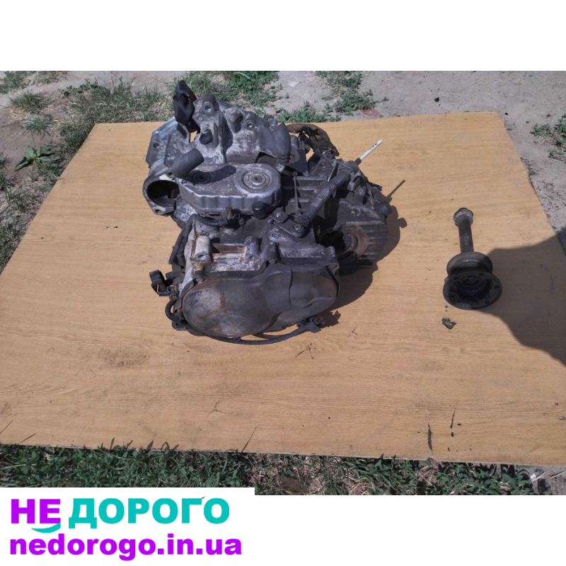 Коробка автомат 2,5 бензин DML для Volkswagen Transporter T4, 1990 р.в., об'єм двигуна 2,5 л.