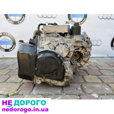 Агрегат Audi A3 8V 1.8 Tfsi QYZ DSG передній привід 2016 1.8 л бензин.