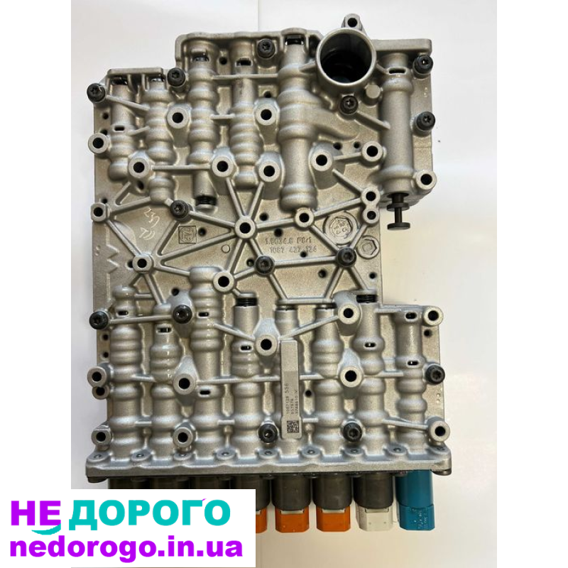Мехатроник контролер Audi ZF 1087427124 для Q5 8R, 2014, 2.0 л бензин. Запчастини в Україні за правилами мерчант гугл.