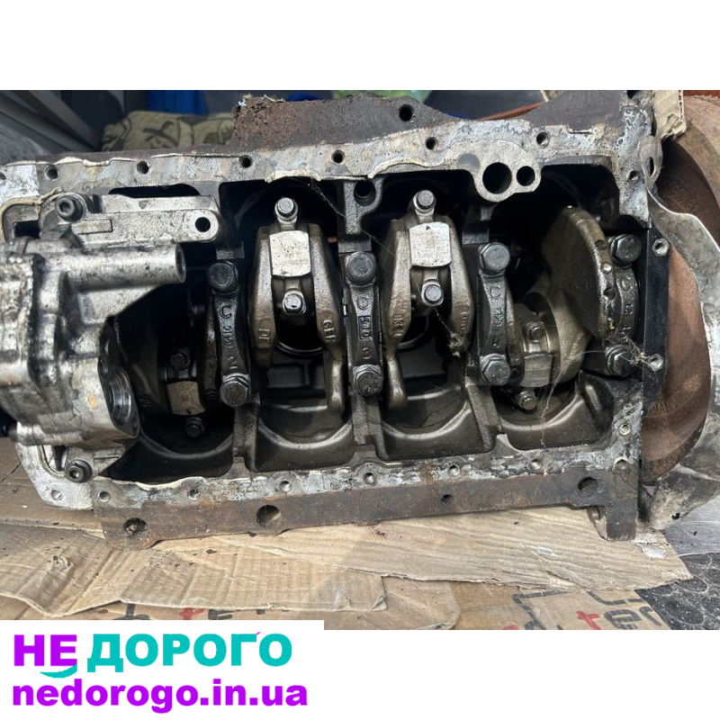 Блок двигуна 2л дизель VW з поршнями і коленвалом: Агрегат EA288, 2015, 2л, дизель.