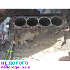 Блок двигуна Dacia Solenza 1.4 бензин 2003 рік 1.4 л. Відповідає стандартам якості та надійності.