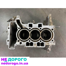Блок двигуна Peugeot 301 Citroen C-Elysee 1.2 HM02 13-21р. 1.2 л бензин.