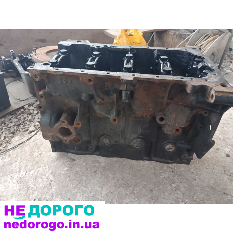 Блок двигуна Fiat 1.6 HDI 2015, 1.6 л дизель. Peugeot 1.4 VTi 2012, 1.4 л бензин. Citroen 2.0 BlueHDi 2018, 2.0 л дизель.