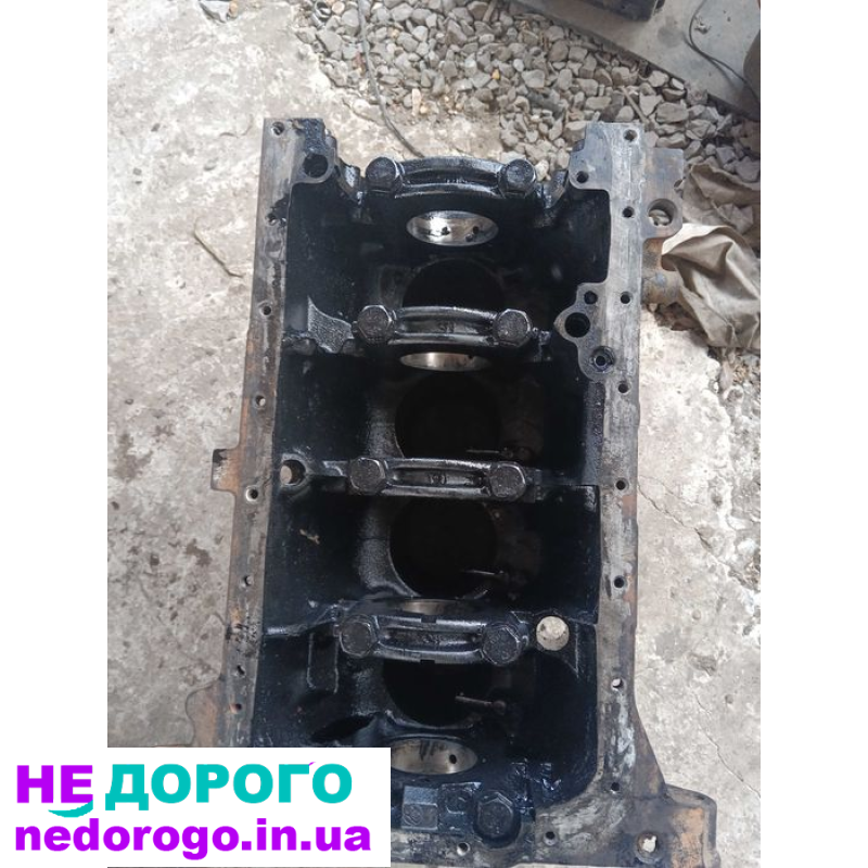 Блок двигуна Fiat 1.6 HDI 2015, 1.6 л дизель. Peugeot 1.4 VTi 2012, 1.4 л бензин. Citroen 2.0 BlueHDi 2018, 2.0 л дизель.
