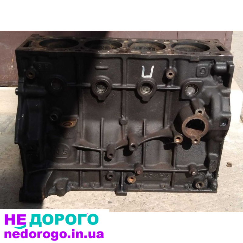 Блок двигуна голий CITROEN Jumpy 1.9 л 2005 рік.
