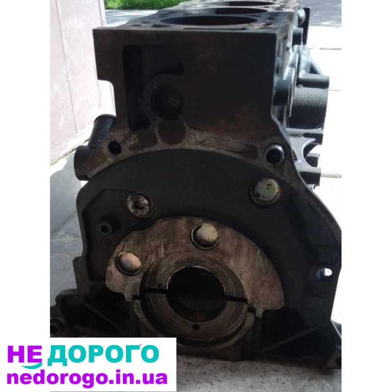 Блок двигуна голий CITROEN Jumpy 1.9 л 2005 рік.