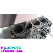 Блок двигуна голий CITROEN Jumpy 1.9 л 2005 рік.