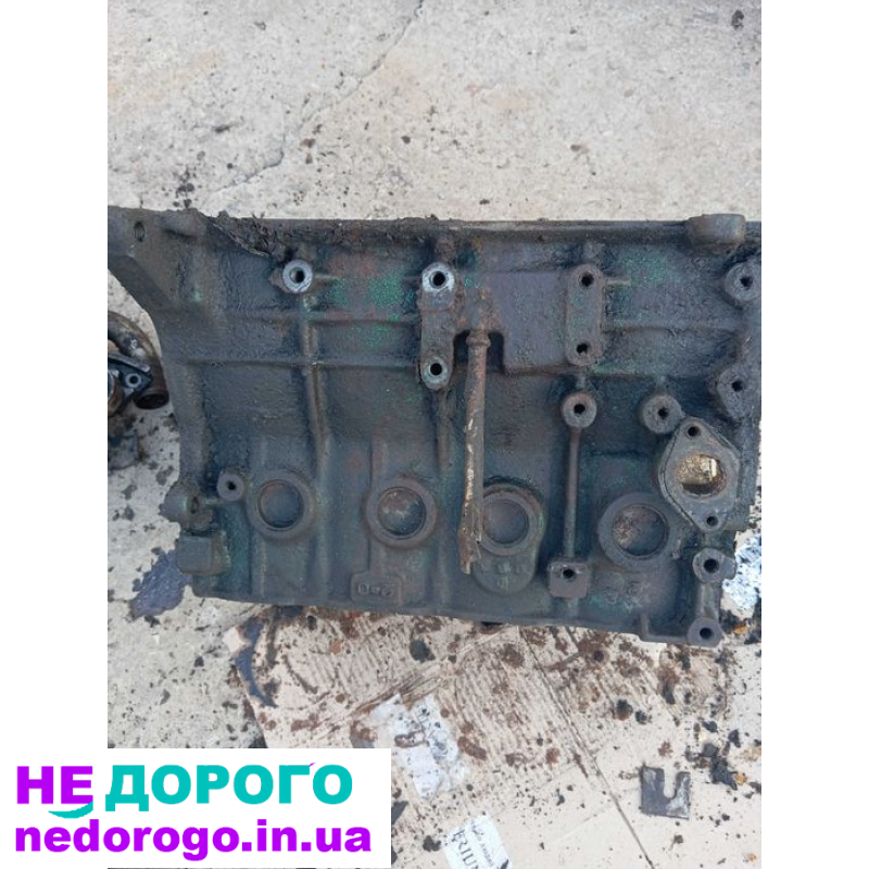 Блок двигуна голий FE Mazda 626 GD 2.0 бензин 1987 2.0 л.