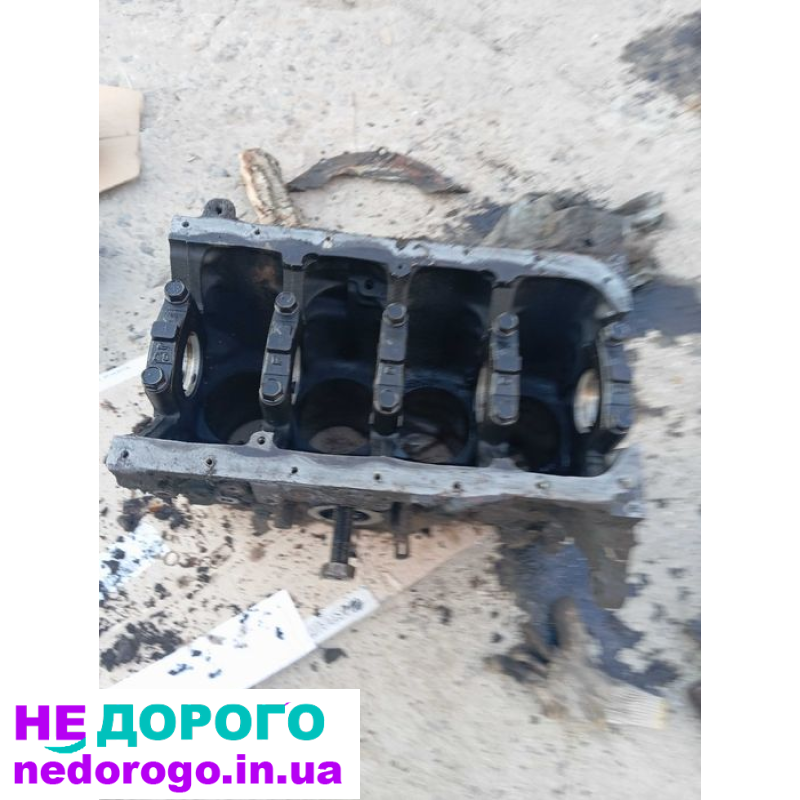 Блок двигуна голий FE Mazda 626 GD 2.0 бензин 1987 2.0 л.