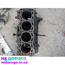Блок двигуна голий FE Mazda 626 GD 2.0 бензин 1987 2.0 л.