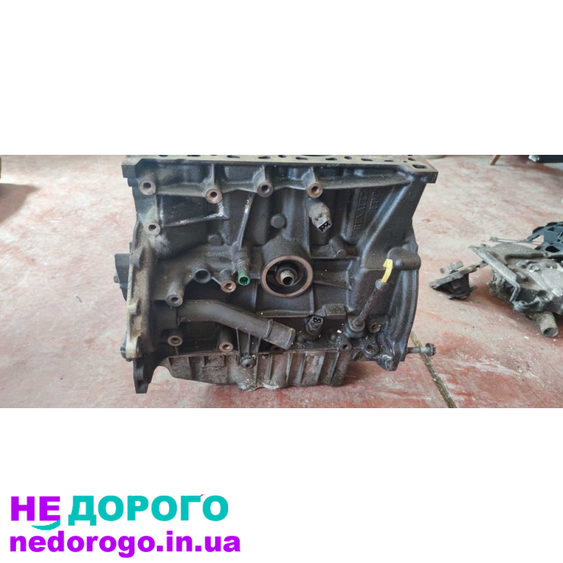 Блок двигуна Renault Scenic 2.0 бензин 2008 2.0 л 16 клапанів 140 к.с. КПП в комплекті.