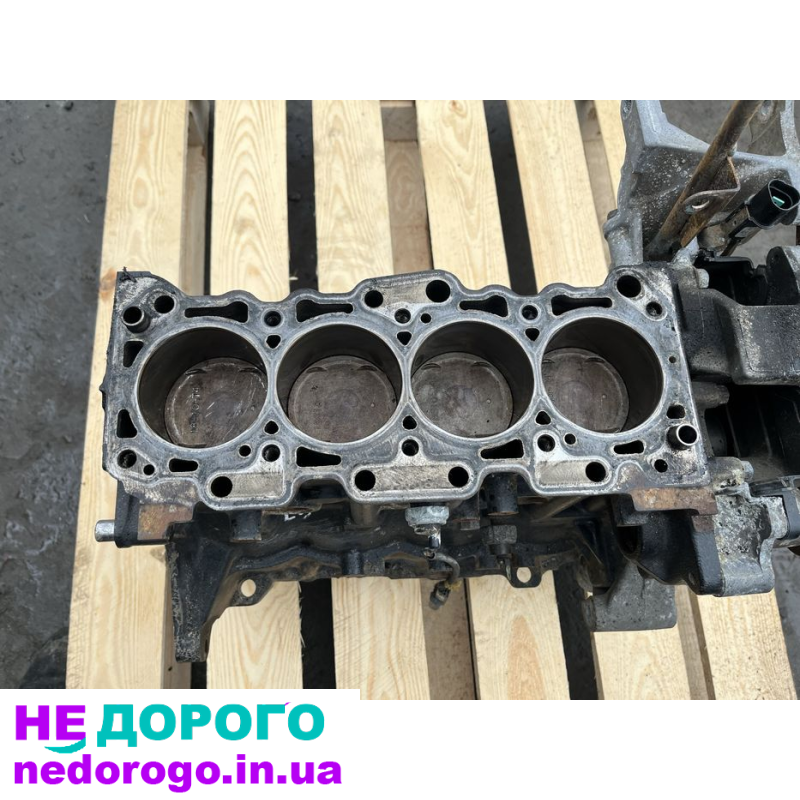 Блок двигуна Mitsubishi 4G18, 2003 рік, 1.6 л, бензин.
