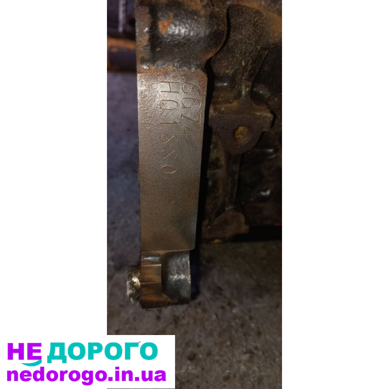 Блок двигуна Mitsubishi Pajero 3.5 6G74, 1997 рік, об'єм 3.5 л, бензин.