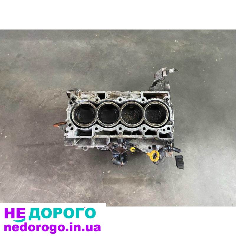 Блок двигуна Nissan Tiida Versa 1.8 MR18DE 07-12р. 1.8 л бензин.