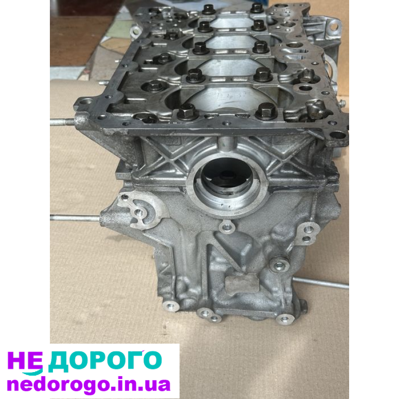 Блок двигуна Opel Astra J K Insignia 1.6 CDTI 2014 1.6 л дизель.