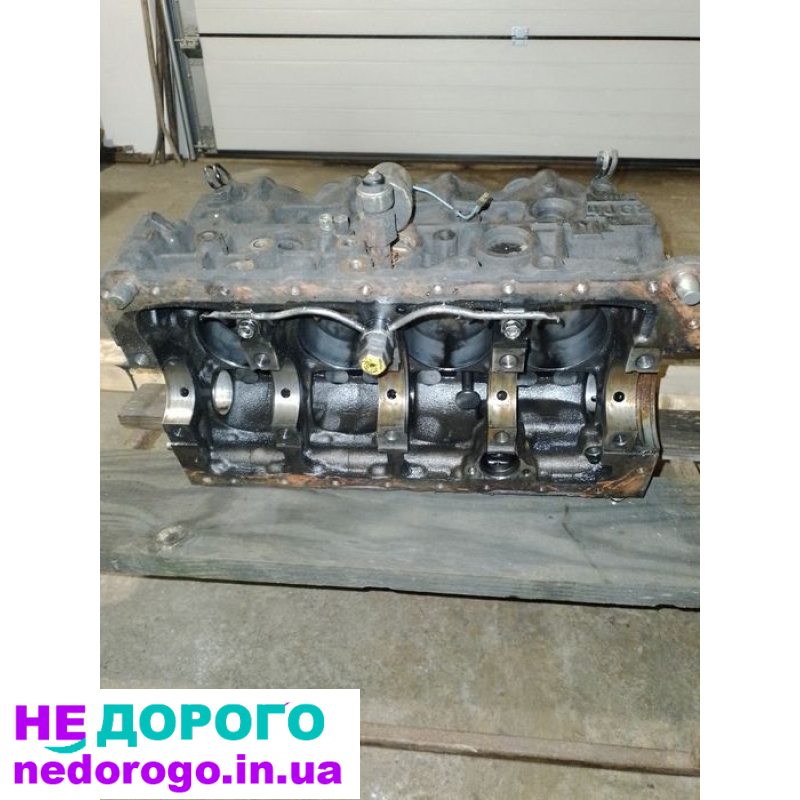 Блок двигуна Opel Monterey 3.1 дизель, 1998 рік, об'єм 3.1 літра, паливо - дизель.