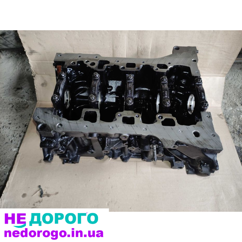 Блок двигуна Renault Trafic Opel Vivaro 2,0 M9R 2012 2,0 л дизель
