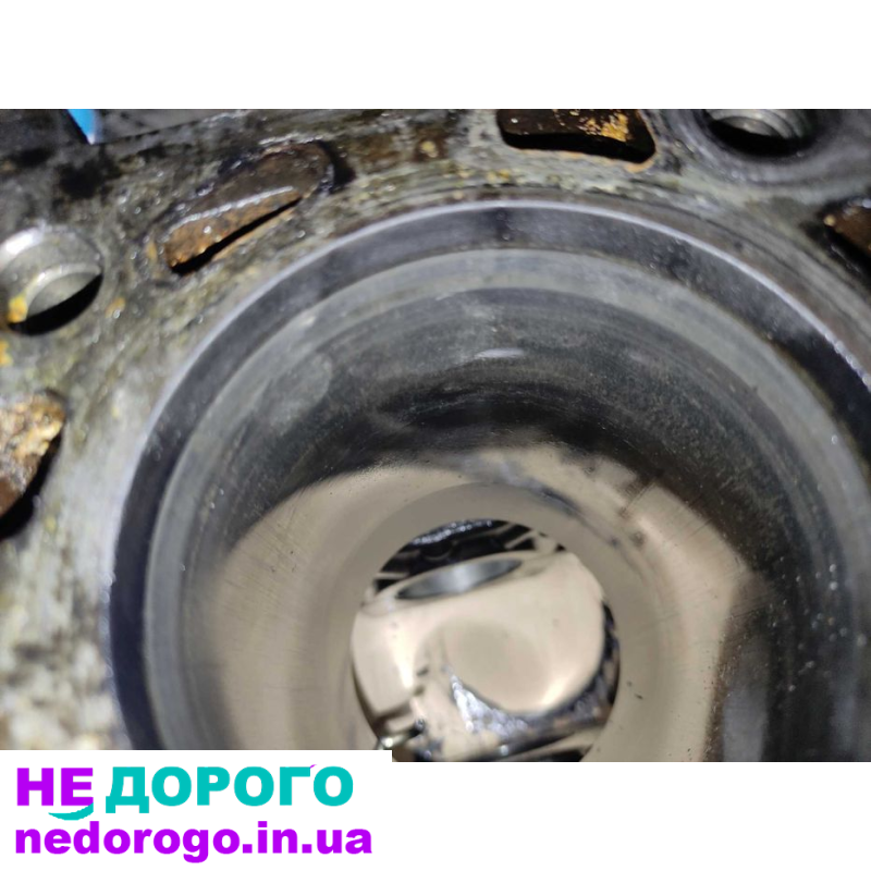 Блок двигуна Renault Trafic Opel Vivaro 2,0 M9R 2012 2,0 л дизель