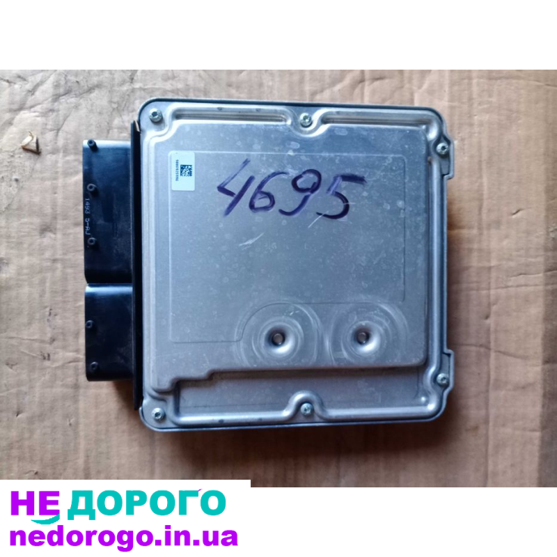 Блок ECU двигуна CKRA для VW Passat B7 2.0TDI дизель, виробництво Україна. Назва: Блок ECU двигуна CKRA, модель: VW Passat B7, рік випуску: 2.0TDI, об'єм двигуна: дизель.