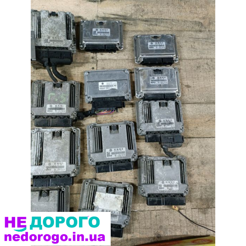1. Блок управління двигуном для Volkswagen Golf 5, Skoda Octavia, Seat Alhambra, 2004-2010, 1.6-2.0 л, бензин/дизель. 
2. Блок управління двигуном для Volkswagen Touran, Skoda Octavia, Seat Alhambra, 2004-2010, 1.9-2.0 л, дизель.