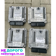 Блок керування двигуном Audi A6 C6 4F0907401A/B 2004 3.0 бензин.