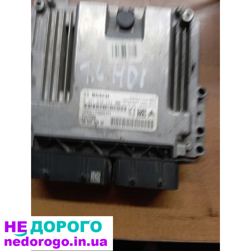 Блок керування двигуном EDC17c60 для Volkswagen Passat B8, 2016, 2.0 л дизель. Оригінальний, відмінний стан, гарантія якості.