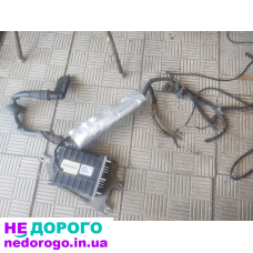 Блок керування двигуном для Volkswagen Passat B3 1,8 бензин, випущений в Україні.