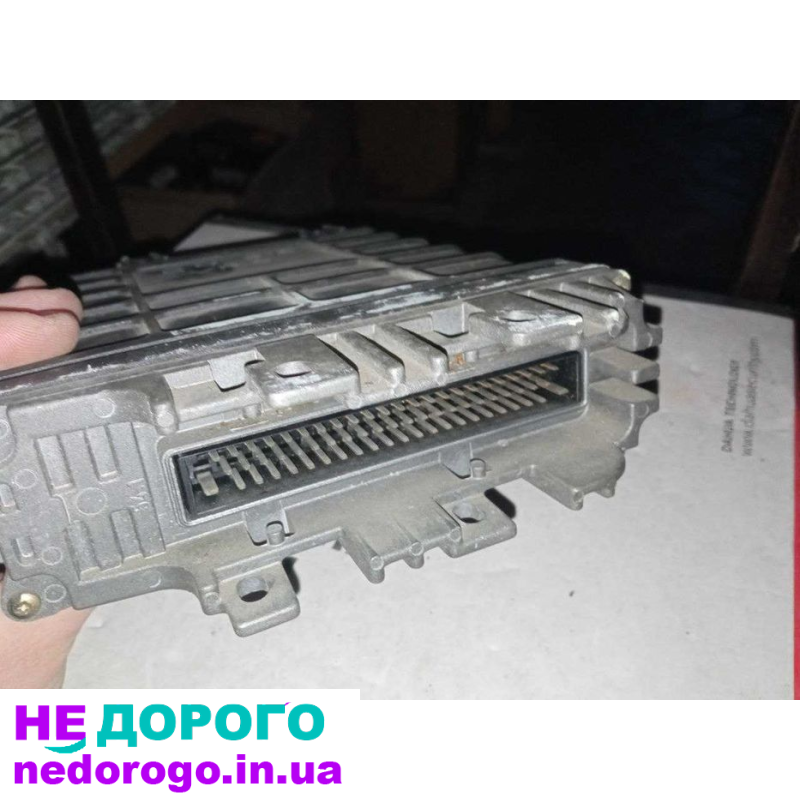 Блок керування Volkswagen Passat B4 2.8 VR6 0261203210 021906258BQ